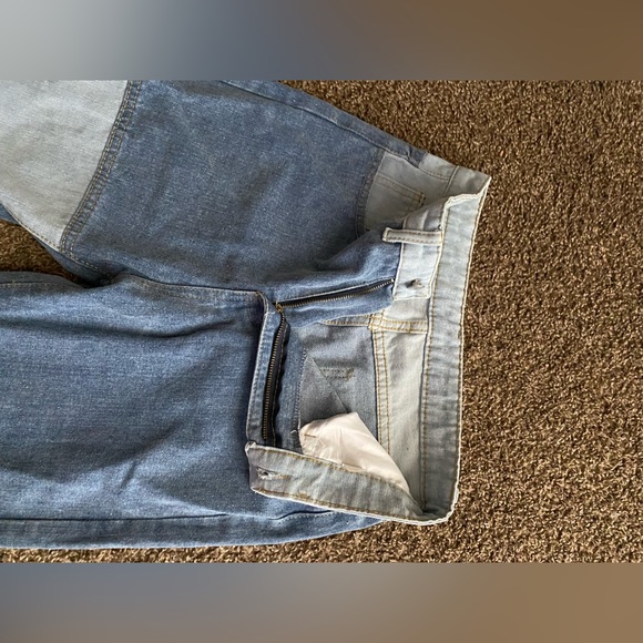 Women’s Jeans - Picture 6 of 6